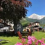 Edelweiss Hotel 3*