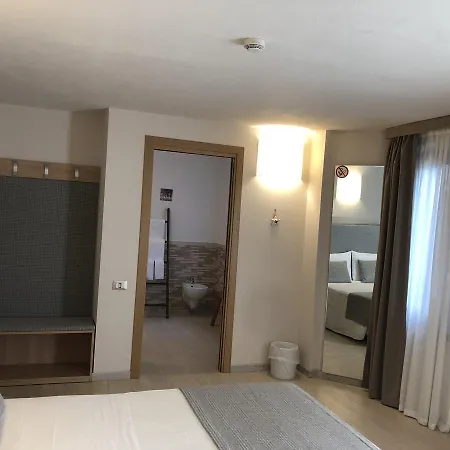 Edelweiss Hotel